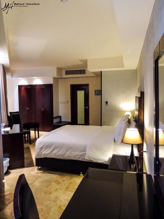 Yafko Hotel Aqaba Exterior photo